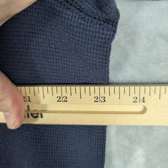 Old Navy Shirt XXL Navy Long Sleeve Thermal Waffle Knit Tribeca NYC 93 Graphic - Picture 7 of 10